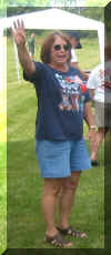 Singer1.jpg (97219 bytes)
